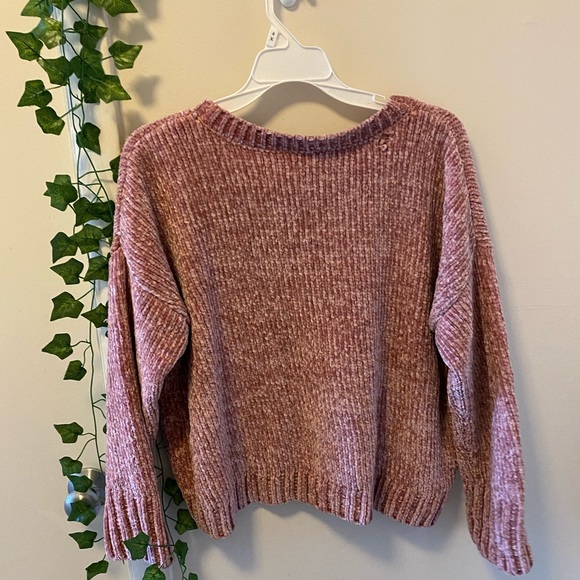 Cute Comfortable Pink Sweater Crop - Picture 1 of 3